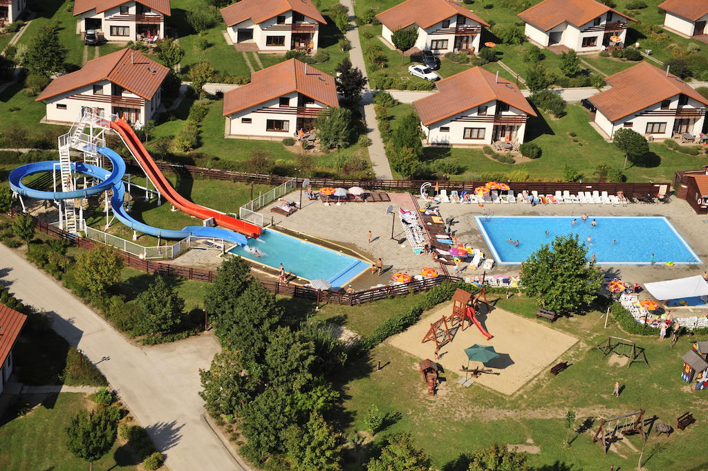Villapark Várgesztes 외부 사진